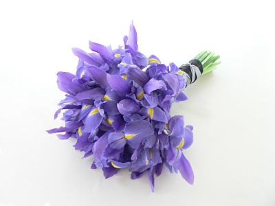 Simple Iris Bouquet - Bouquet Wedding Flower
